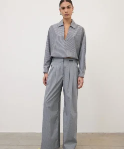 Alternative view of Pantaloni vichy righe